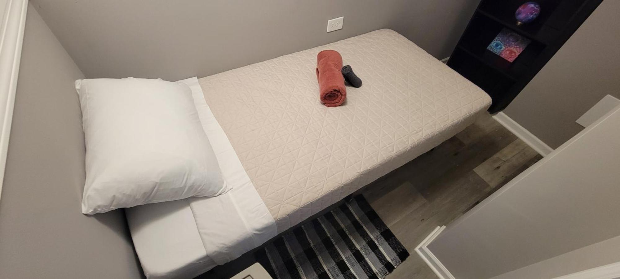 Chicago Avenue Inn Экстерьер фото