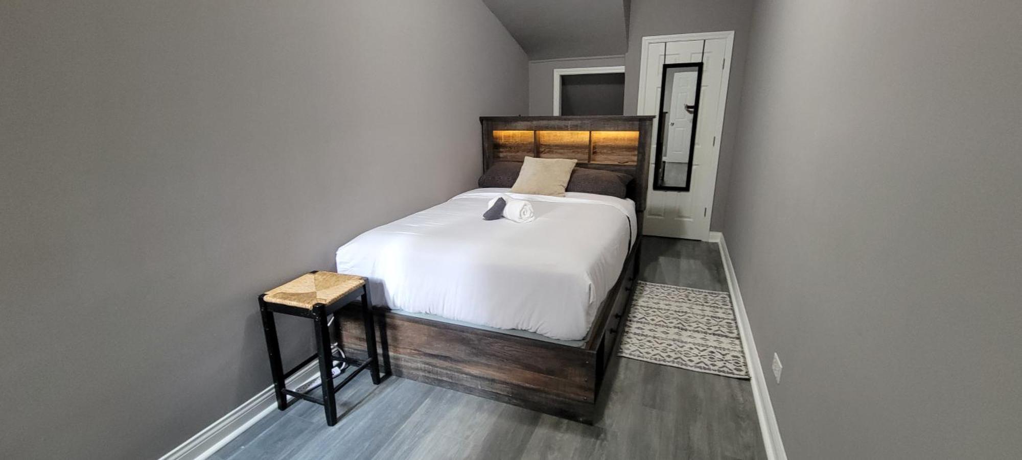 Chicago Avenue Inn Экстерьер фото